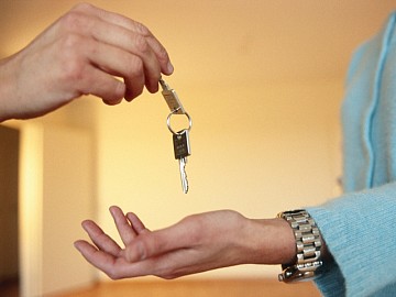 Правильно сдаем квартиру в аренду: инструкции и советы для собственника
